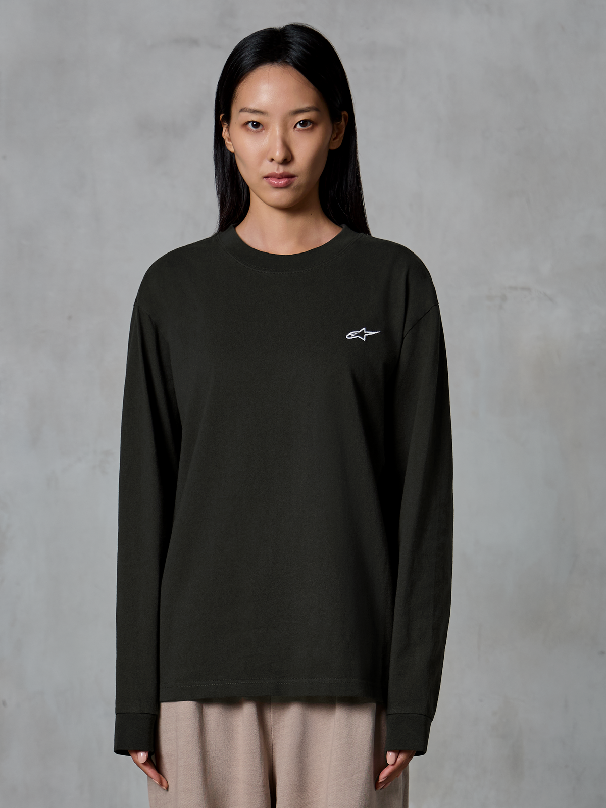 Essentials Ageless LS T-Shirt