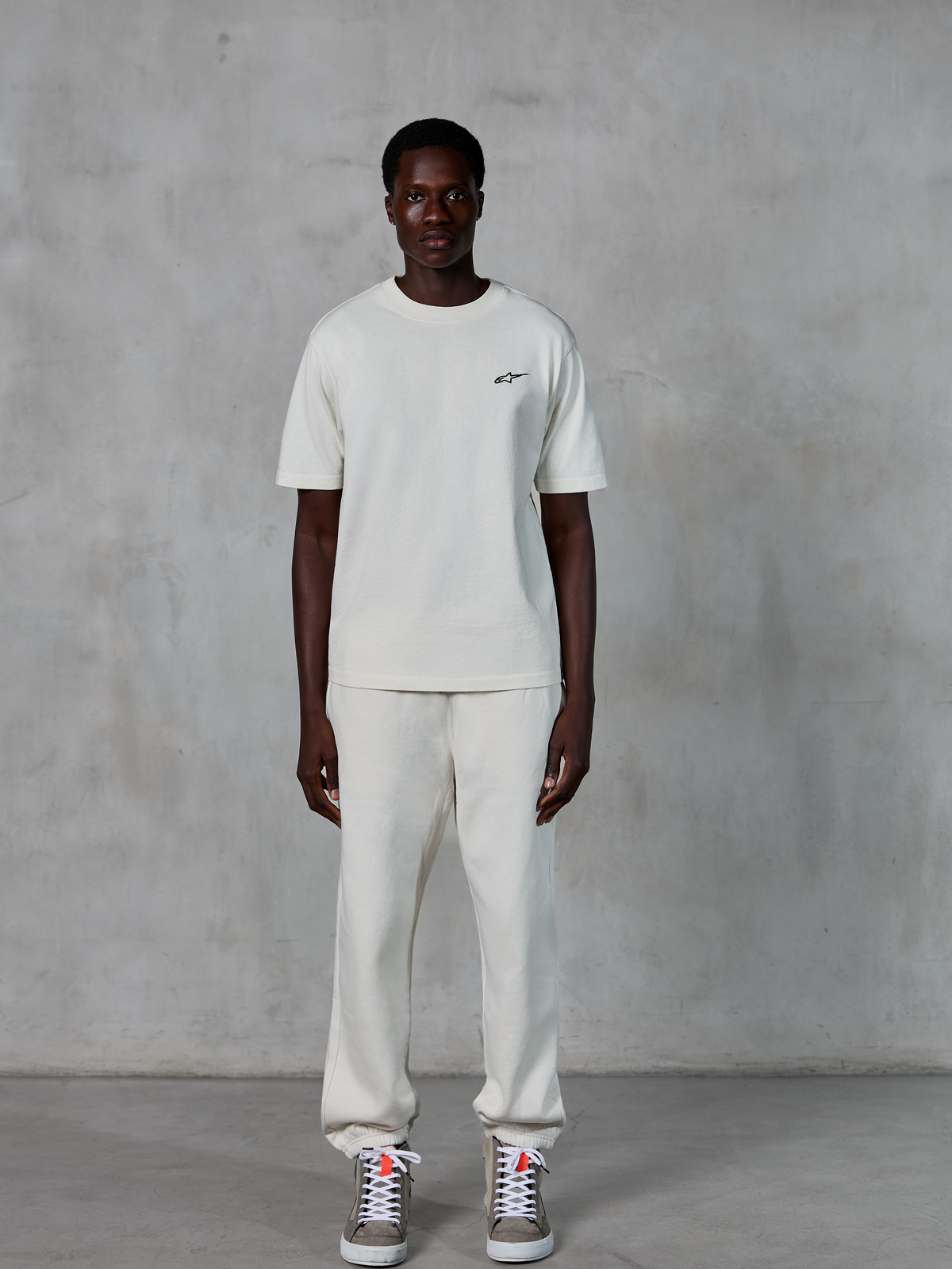 Essentials Ageless SS T-Shirt