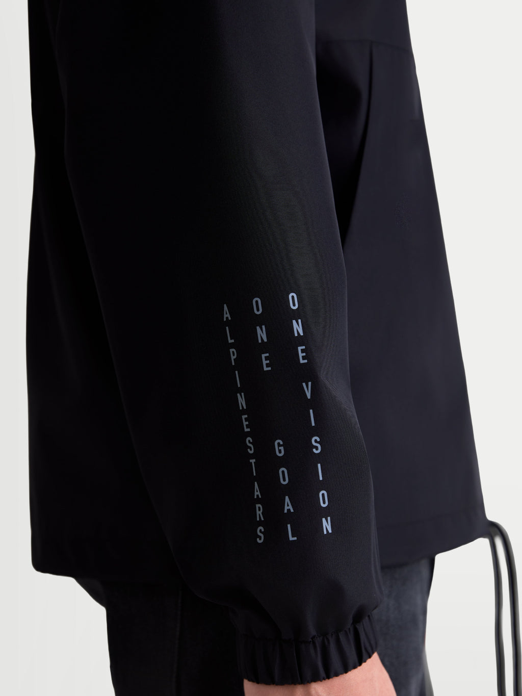Speeder Resolve Windbreaker Jacket