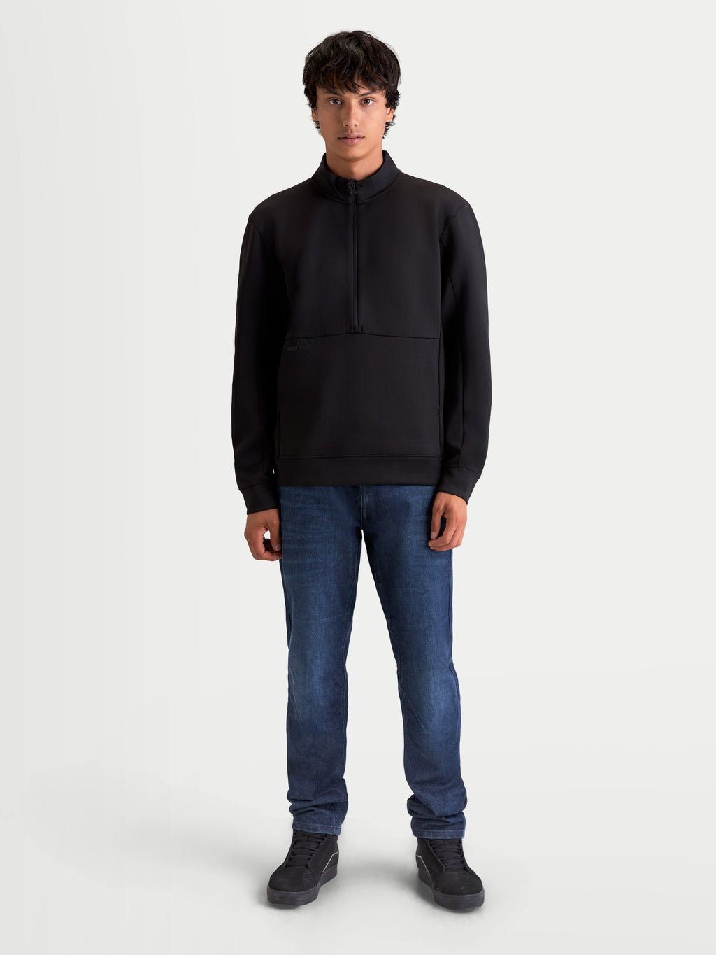 Apera Half-Zip Sweatshirt