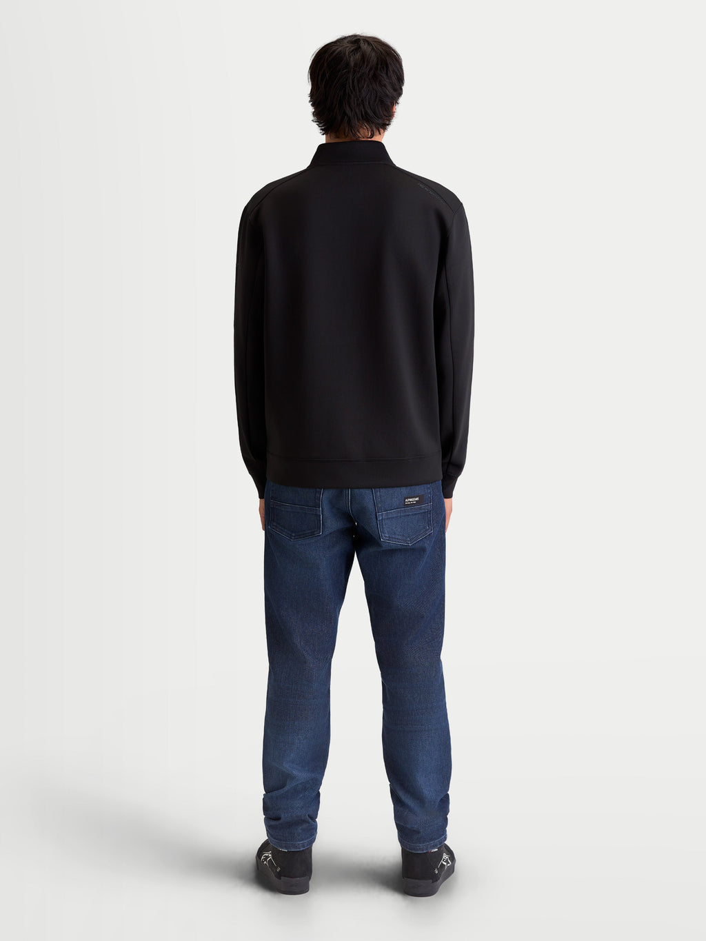 Apera Half-Zip Sweatshirt