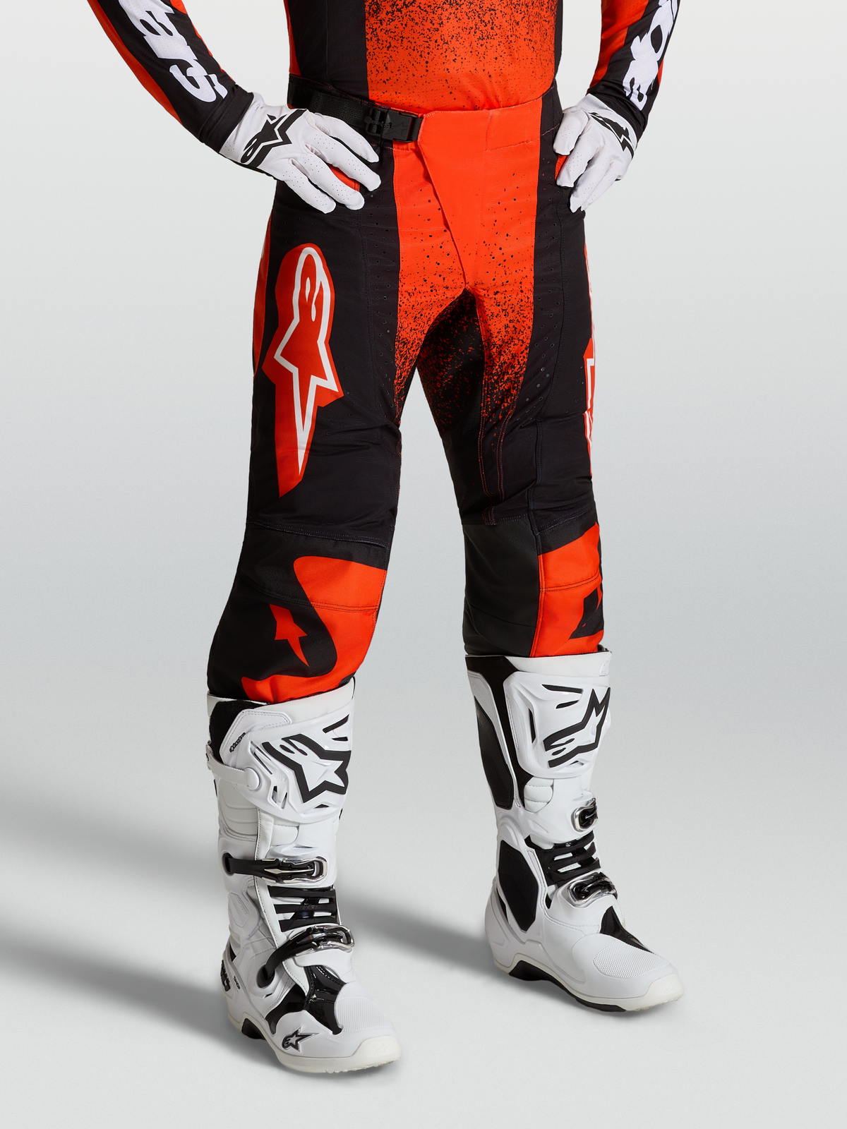 Techstar Swan Pants