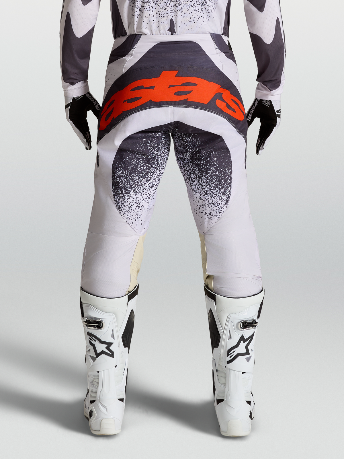 Techstar Swan Pants