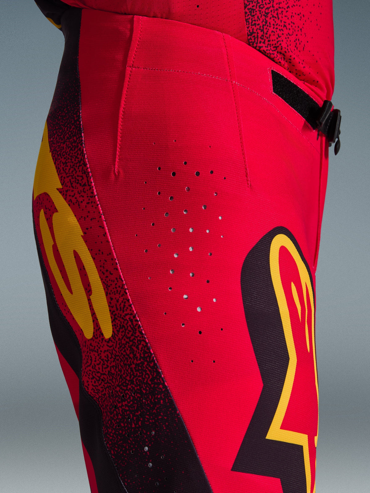 2026 Supertech Scenz Pants