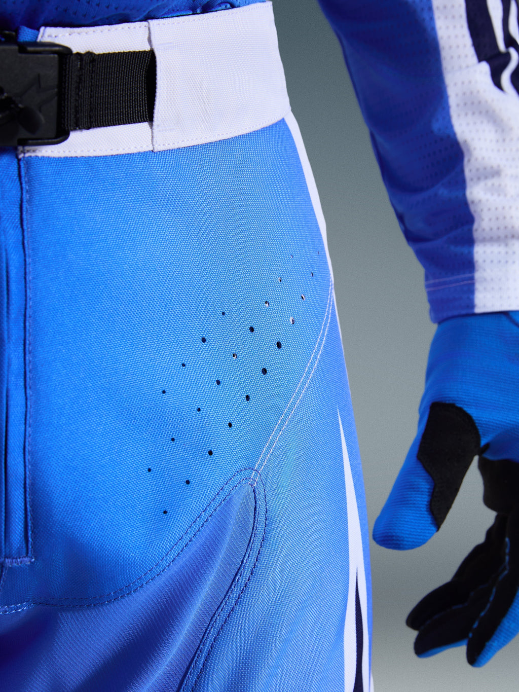 2026 Techstar Knif Pants