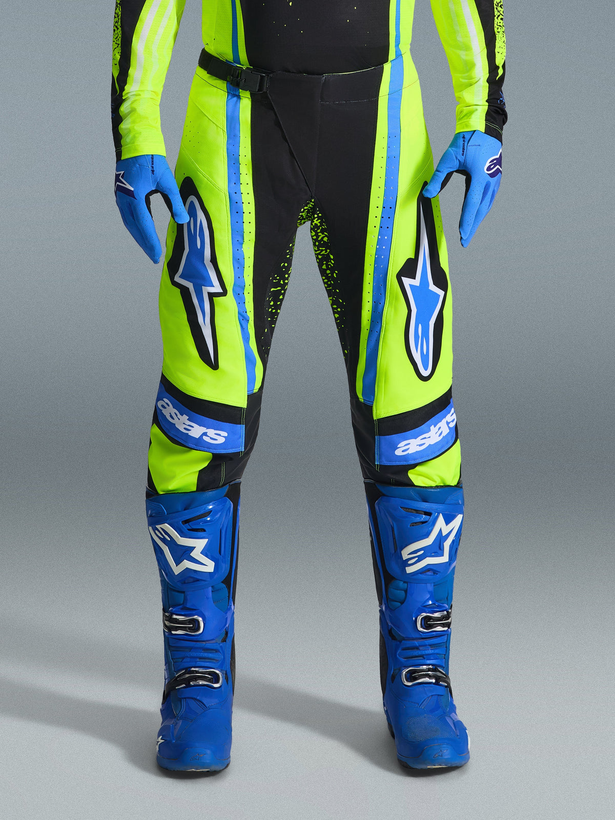 2026 Techstar Nomur Gear Set
