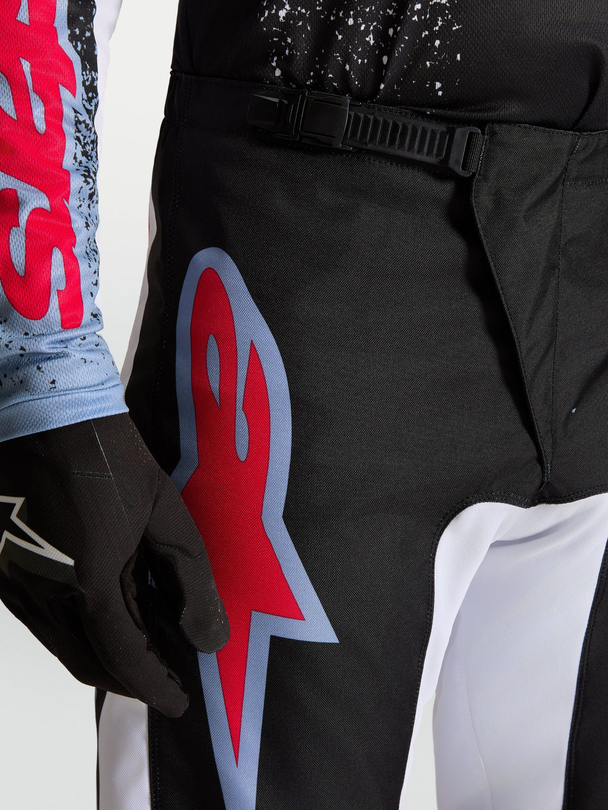 Fluid Drag Pants