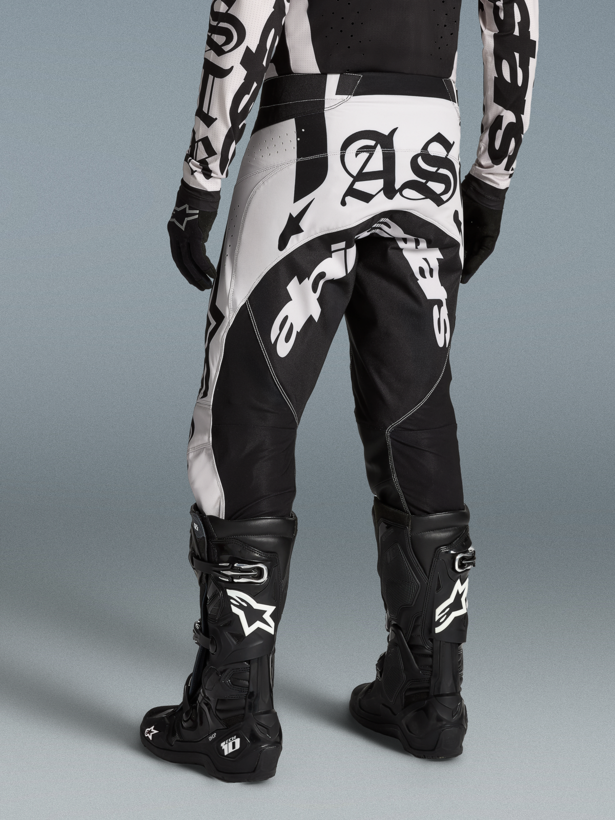 Limited Edition Techstar Wolf Dust Pants