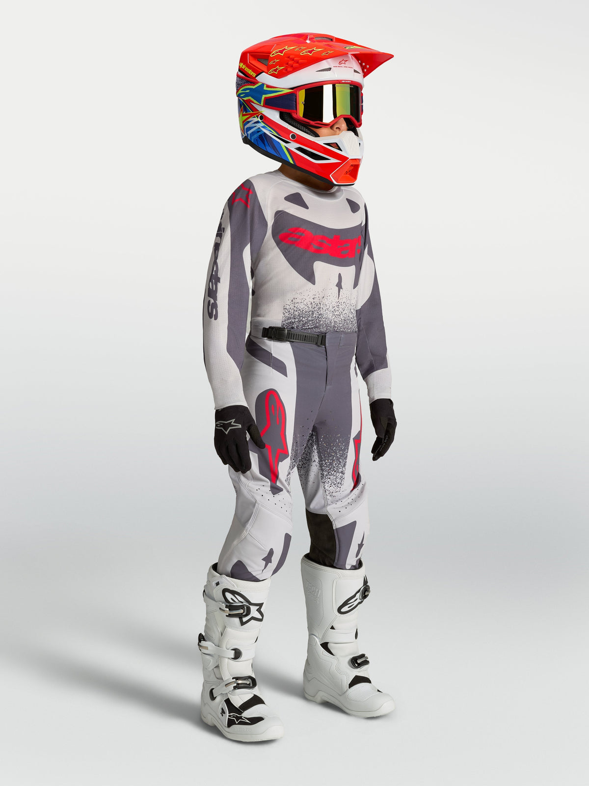 Youth Supertech Swan Gear Set