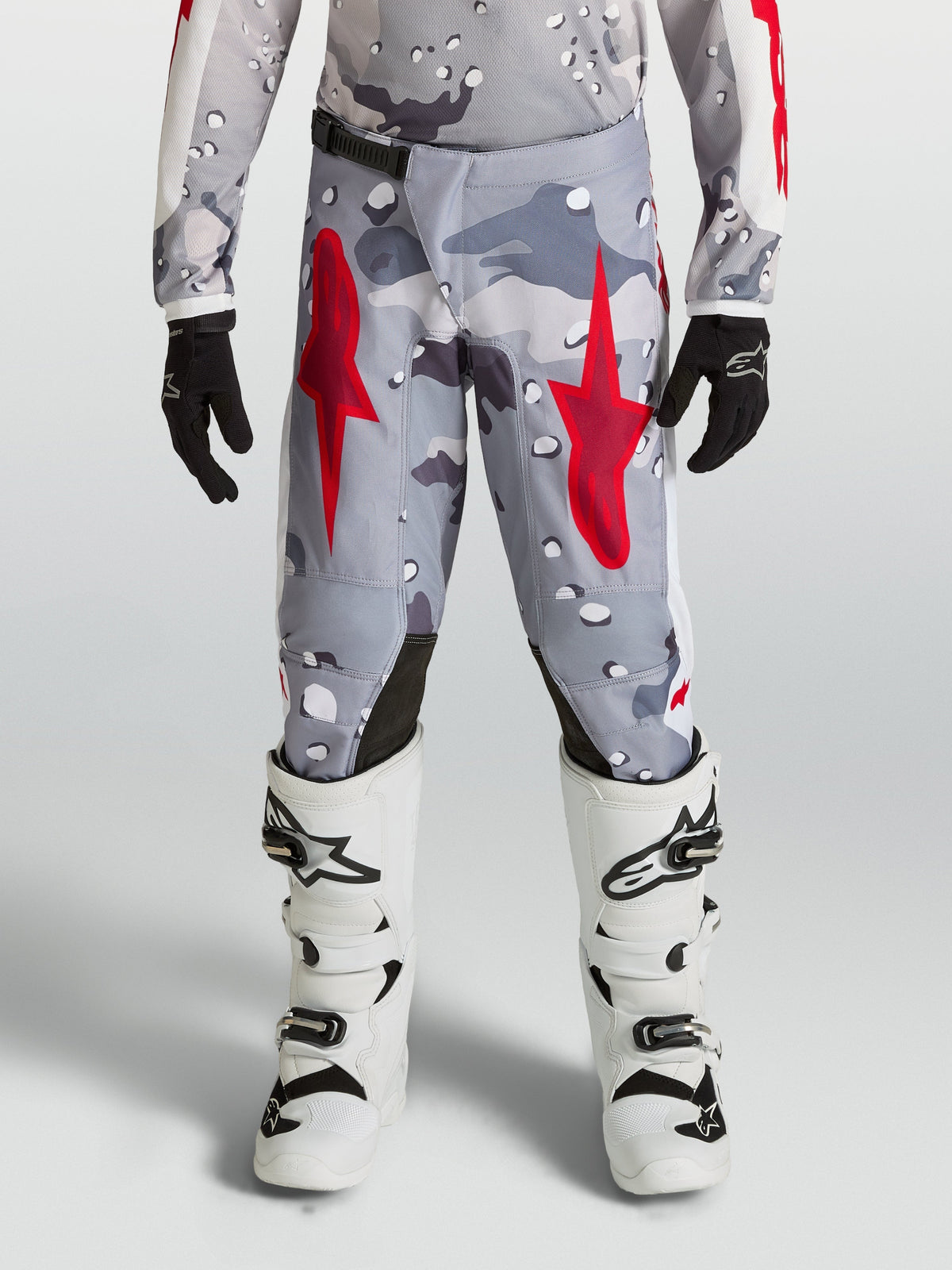 Youth Fluid Lone Pants