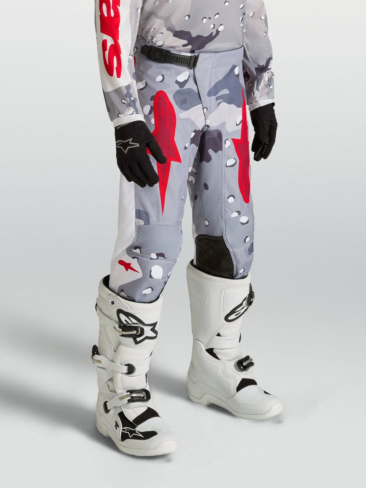 Youth Fluid Lone Pants