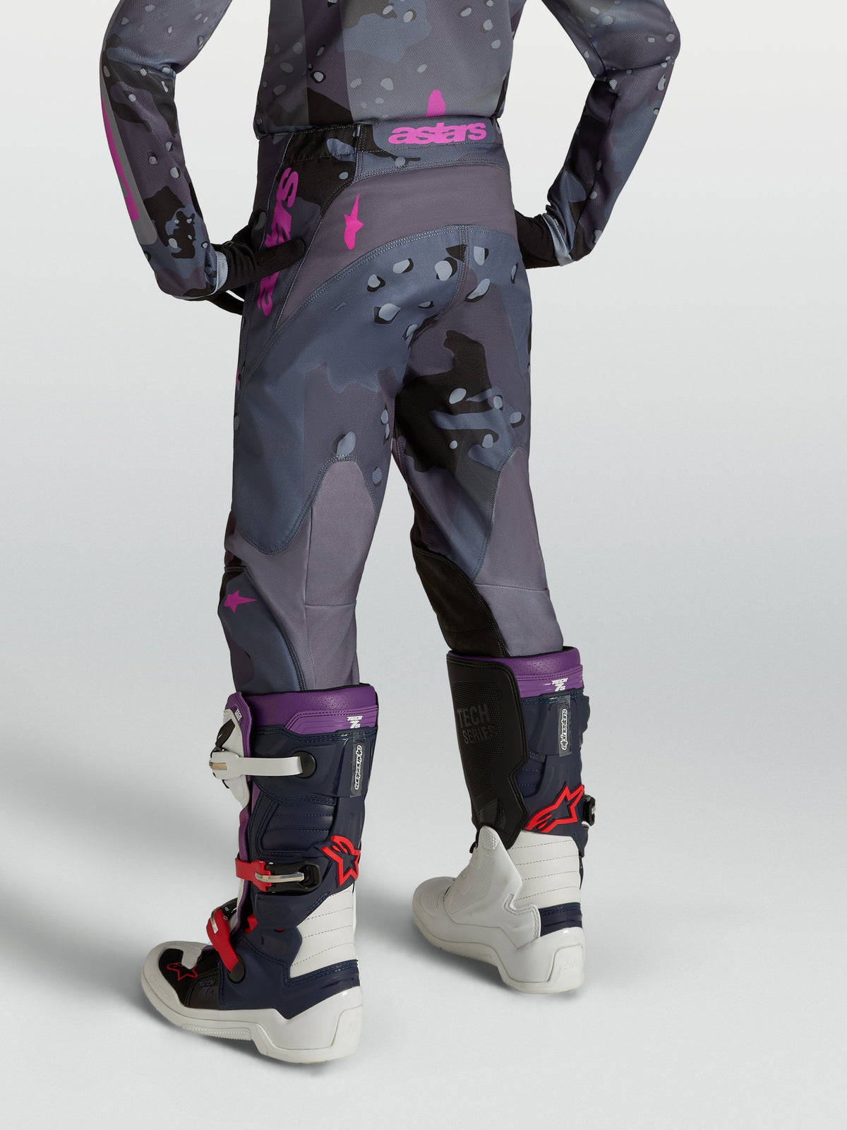 Youth Fluid Lone Pants