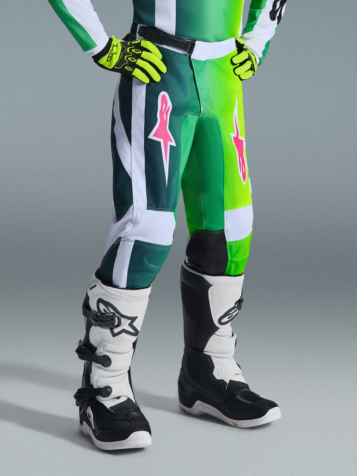 2026 Youth Fluid Portl Gear Set
