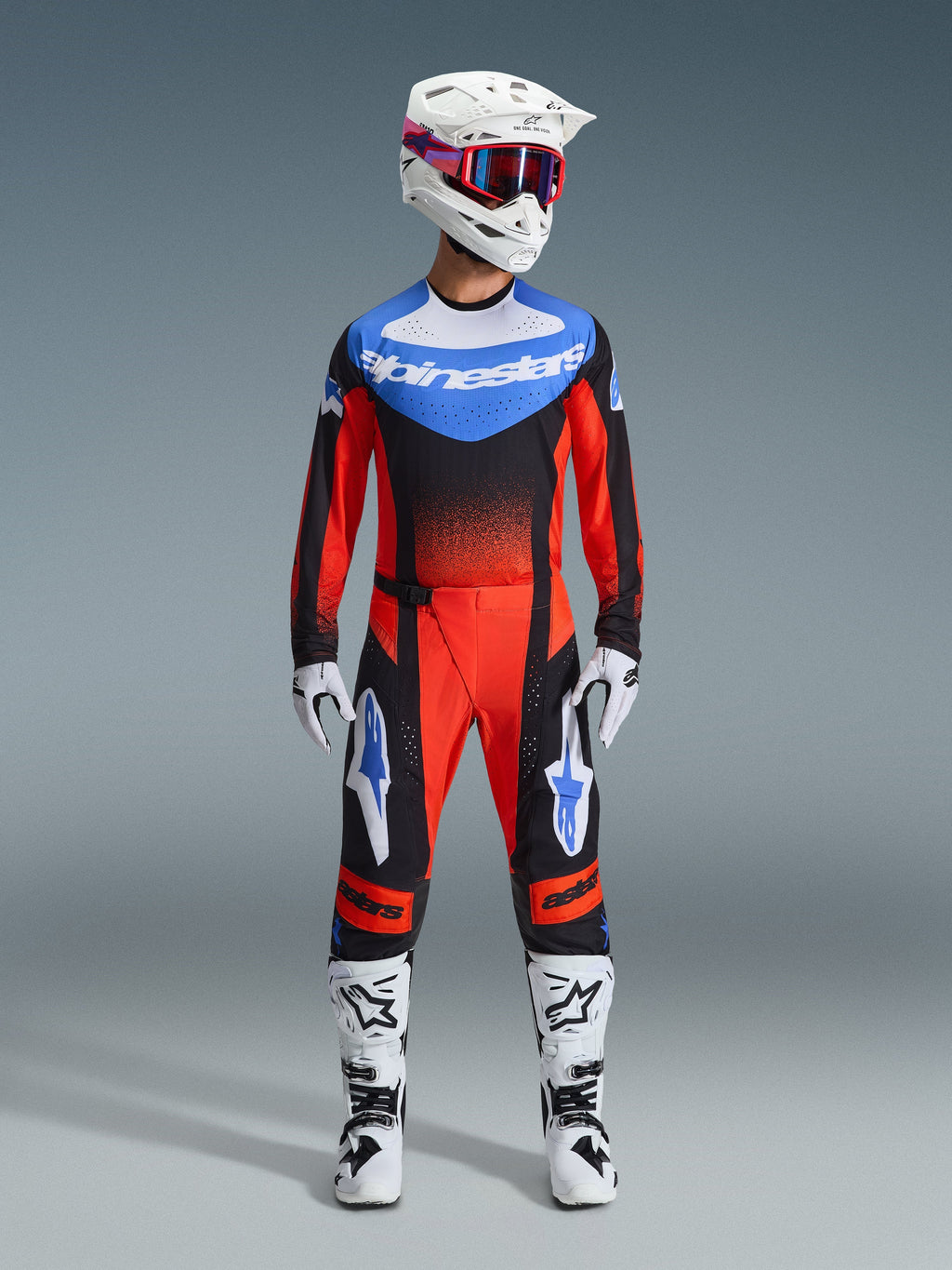 2026 Techstar Knif Gear Set