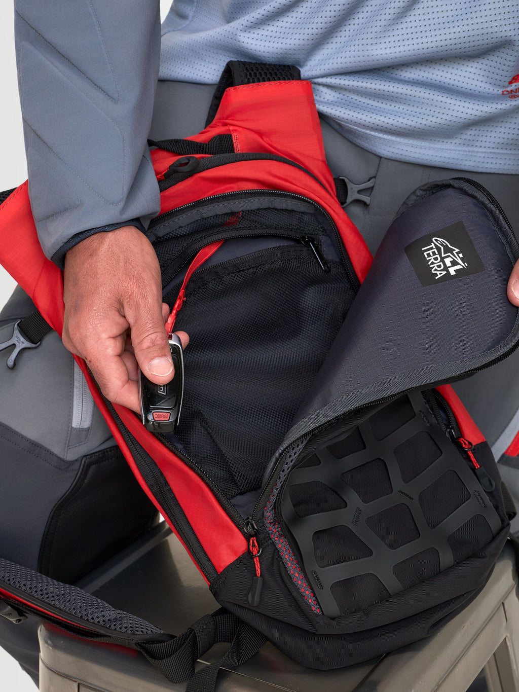 AT-9 Backpack