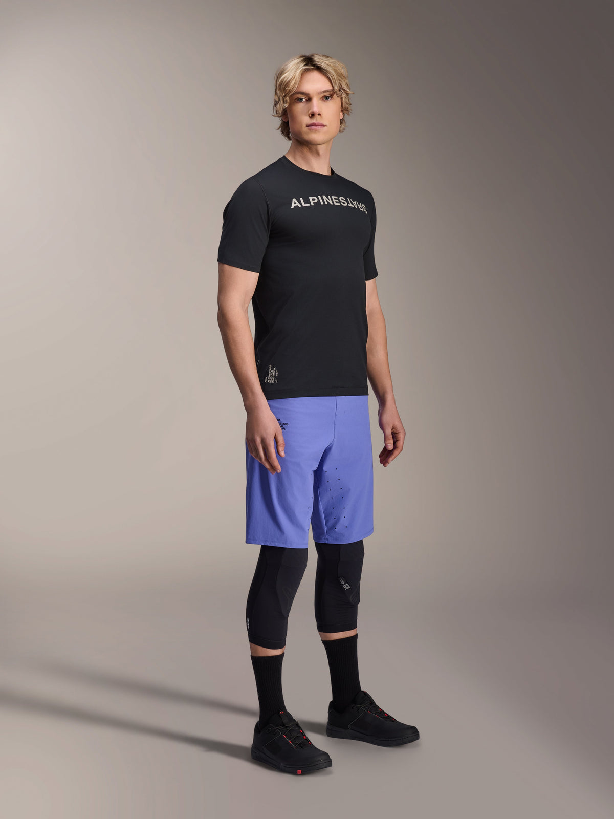 A-Aria Lite Short