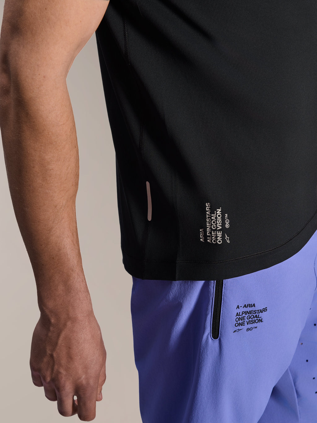 A-Aria Lite Short